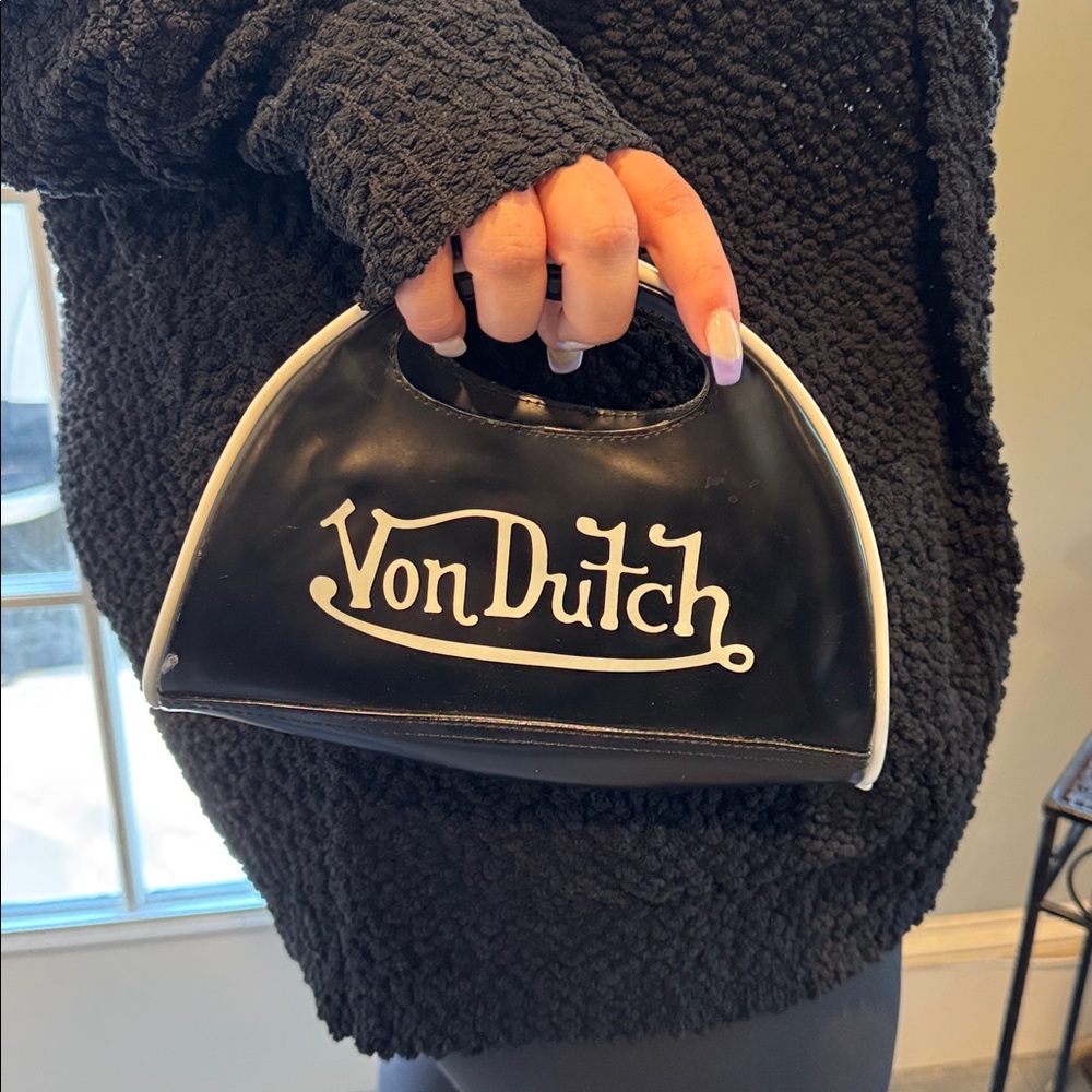 Von Dutch Black and White Mini Bag
